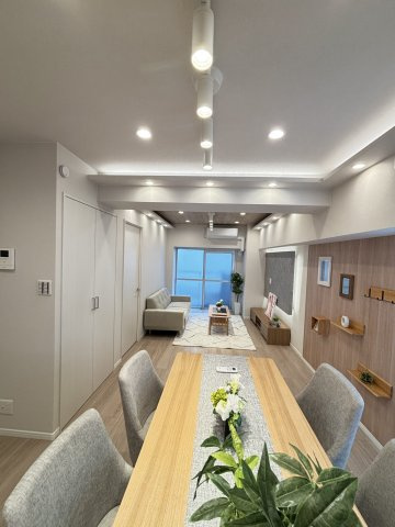 ジョイフル門前仲町第1　２階　角部屋　リフォーム済の居間・リビング