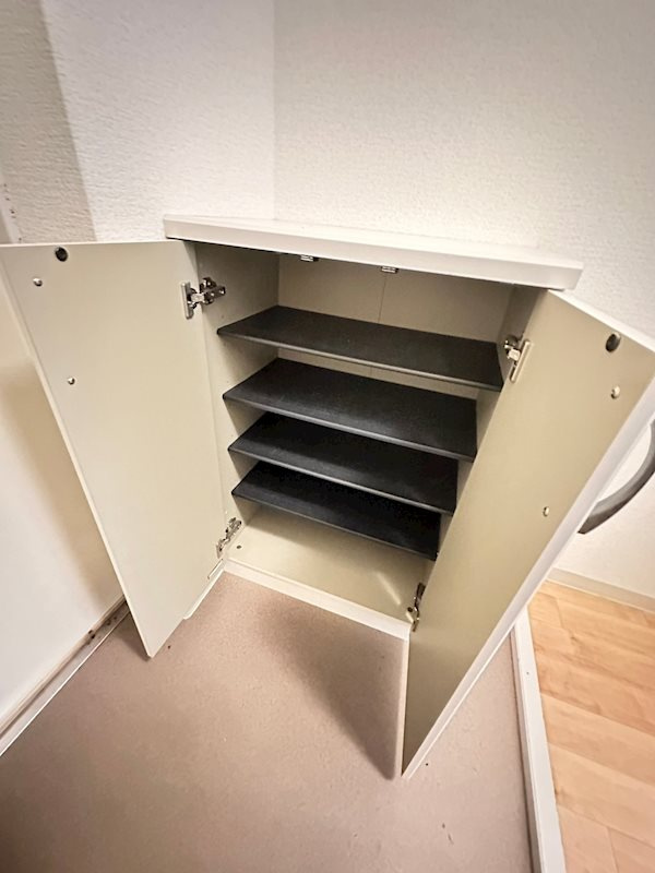 ユニーブル六甲南棟の収納