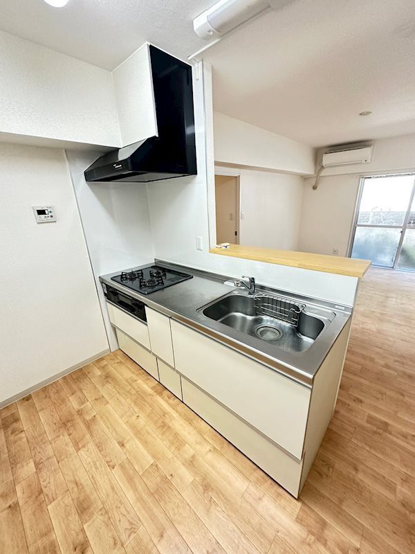 ユニーブル六甲南棟のキッチン