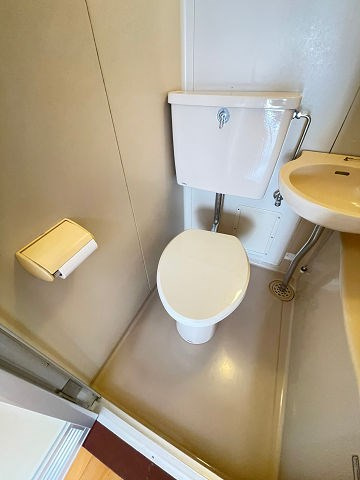 シャトー甲陽のトイレ