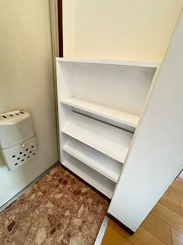 シャトー甲陽の収納