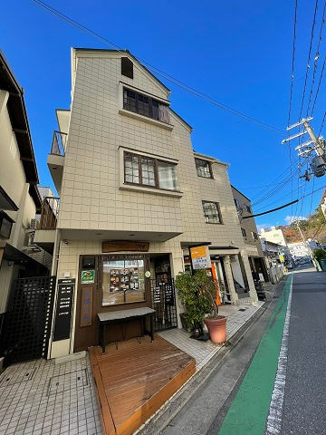 シャトー甲陽のエントランス