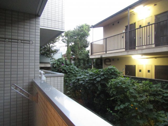 アロッジオヒカリ大手町の展望