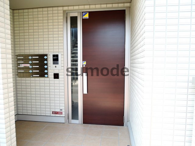アロッジオヒカリ大手町のエントランス
