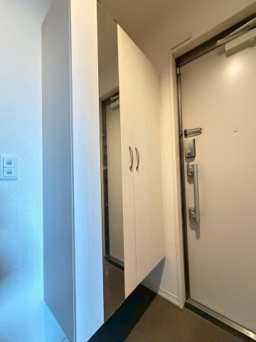 アロッジオヒカリ大手町の収納