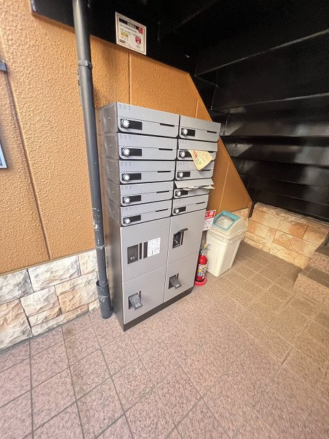 プルス御幣島の外観