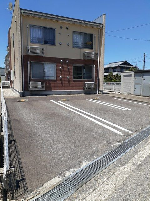 メルヴェイユ　Ⅲの駐車場