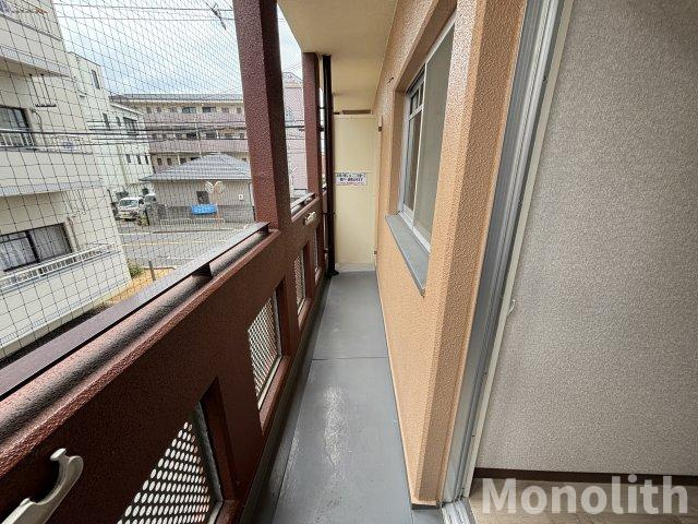 エイチ・ツーオー岸和田のバルコニー