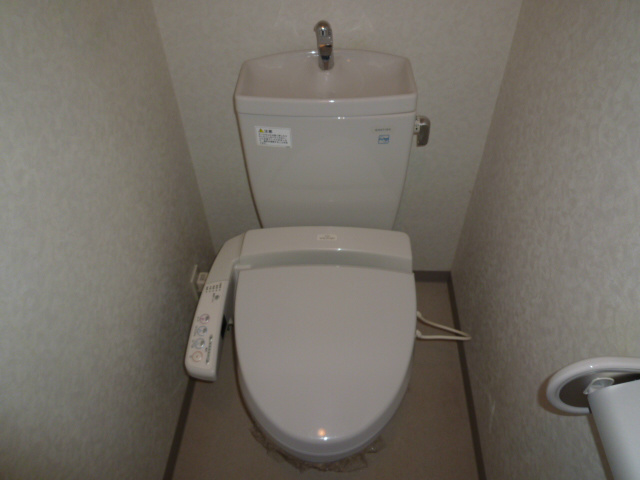 プレサンス神戸みなと元町のトイレ