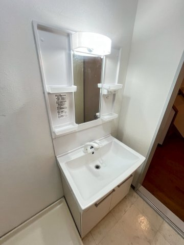 ハイツ小町の洗面所