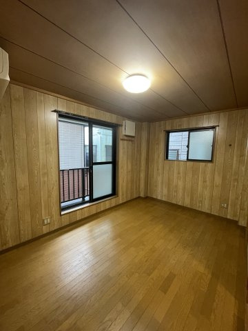 戎町6丁目戸建の居間・リビング