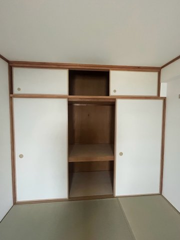 UR武庫川 28号棟の収納