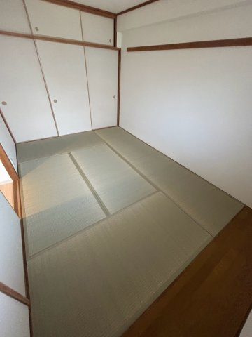 UR武庫川 28号棟の和室