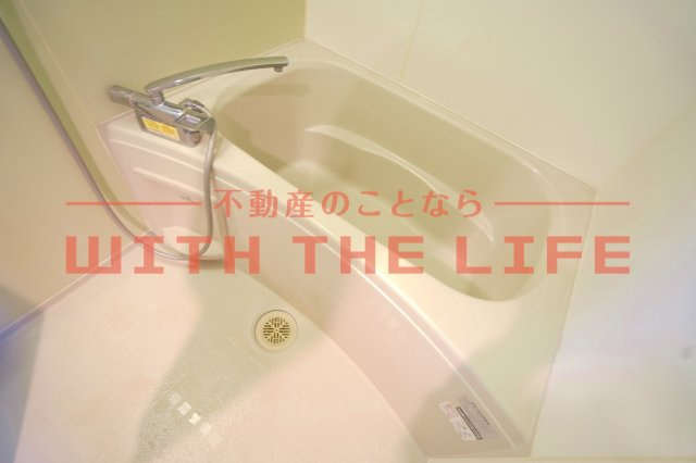 アレイⅡ【キャッシュバック対象物件】の浴室|落ち着いた空間のお風呂です