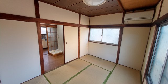 第2小泉荘の和室