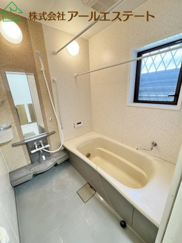 姫路市砥堀　　JR播但線「砥堀駅」徒歩9分の浴室