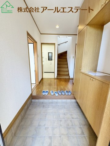 姫路市砥堀　　JR播但線「砥堀駅」徒歩9分の玄関