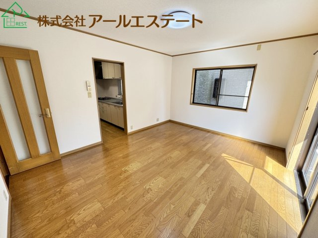 姫路市砥堀　　JR播但線「砥堀駅」徒歩9分の居間・リビング