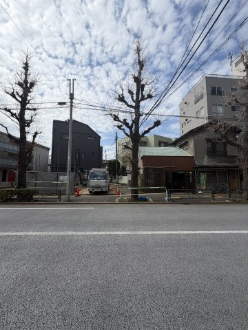 文京区本駒込３丁目売地の前面道路含む現地写真