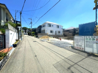 【前面道路含む現地写真】 | Terrechez豊中市待兼山町1期　1号棟 | 物件に関するお問い合わせはお気軽にどうぞ！（5月17日撮影）