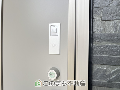 【防犯設備】 | 下妻市二本紀第2　1号棟 | 同社施工物件写真。※建具やフローリング、その他仕様が異なる場合がございます。