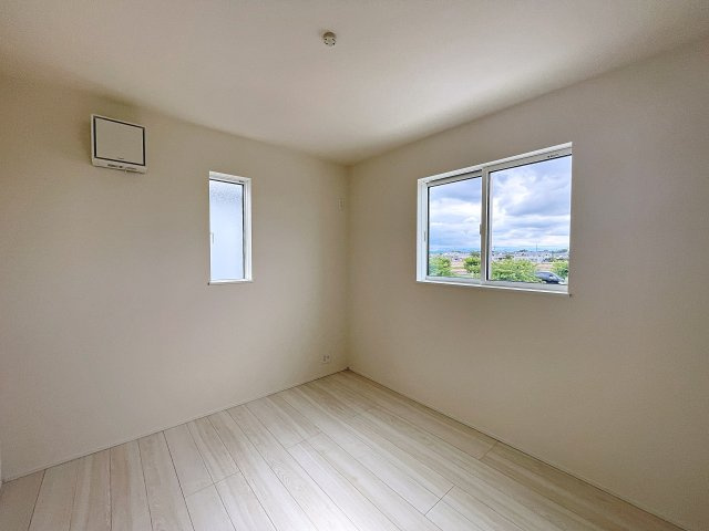 新築戸建・新築建売　玉村町斎田第2期　玉村小学校・玉村中学校の洋室|5.2帖の洋室はコンパクトなので空調効率が高く過ごしやすいプライベートルーム！