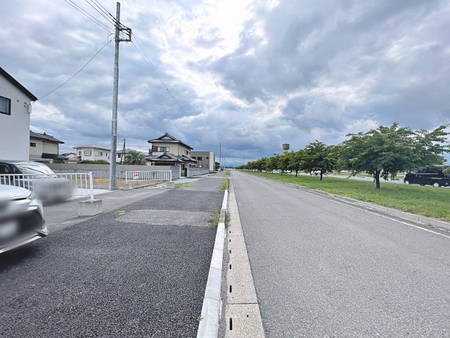 新築戸建・新築建売　玉村町斎田第2期　玉村小学校・玉村中学校の前面道路含む現地写真|前面道路