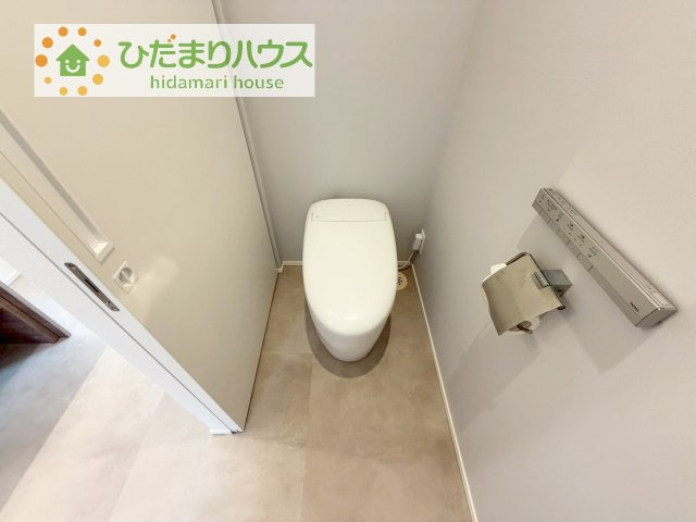 【トイレ】 | 坂東市馬立　中古戸建 | 温水洗浄便座ついてます(^^♪