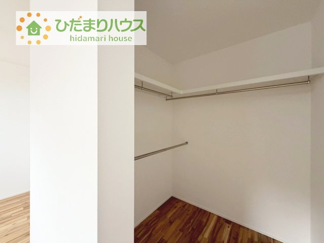 【収納】 | 坂東市馬立　中古戸建 | 新婚さんにおすすめ！奥様に喜ばれる収納たっぷりのウォークインクローゼット付です☆