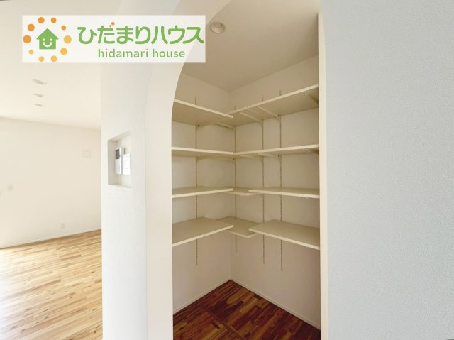 【収納】 | 坂東市馬立　中古戸建 | 食品庫完備で散らかりがちなキッチン回りもラクラクお片付けできちゃいます！(*^-^*)