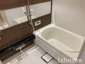 ライフステージ千里丘Ⅰの浴室|コンパクトで使いやすいお風呂です