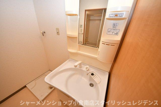 エムズ葛原の洗面所