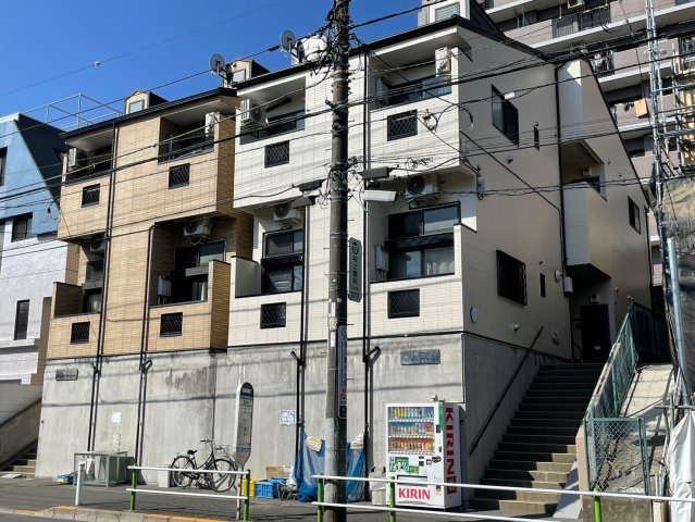 コーポ・フローラの外観