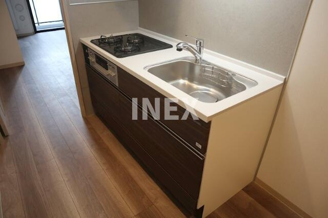 横浜市中区福富町東通の賃貸マンションのキッチン