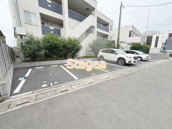 サンステージの駐車場