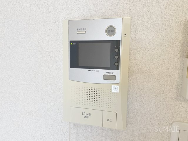 アイビーコートのセキュリティ|安心のモニター付きインターホン！