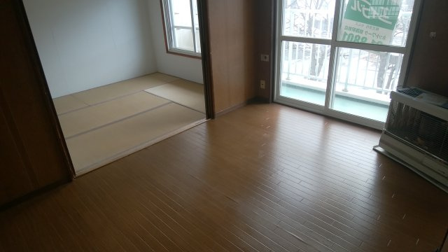 若草401マンションの居間・リビング