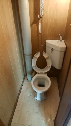 若草401マンションのトイレ