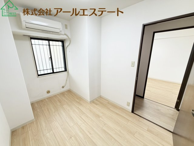 エンブレイス姫路手柄東　　　山陽電鉄「手柄駅」徒歩9分の子供部屋