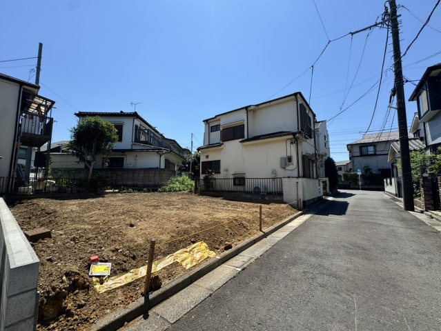 板橋区西台2丁目　利便×自然　低層エリアの限定1区画の前面道路含む現地写真