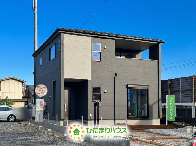 白岡市篠津第3　新築一戸建て　リーブルガーデン