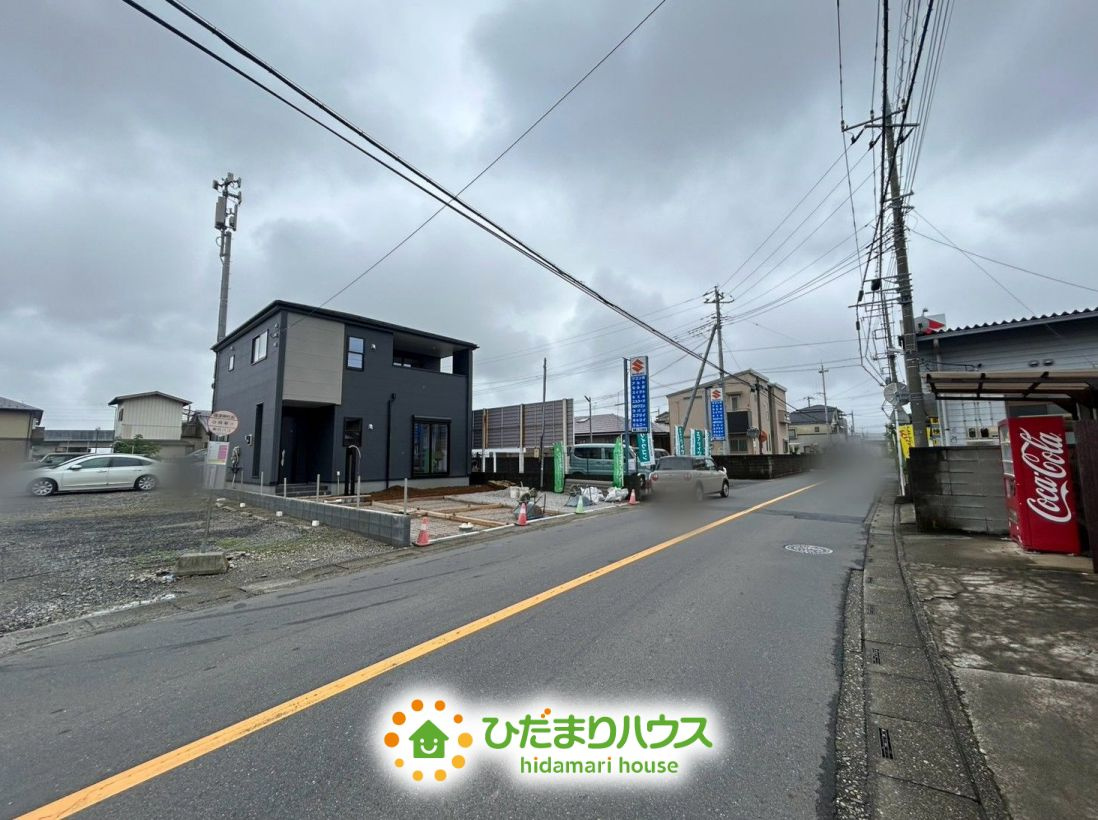 白岡市篠津第3　新築一戸建て　リーブルガーデンの駐車場|2026/9/1　撮影