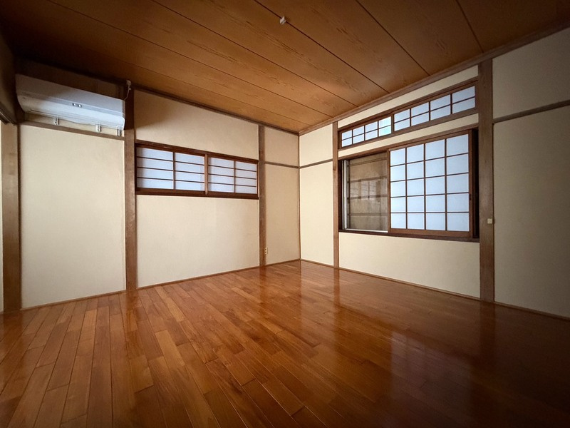 荒木町白口借家の寝室