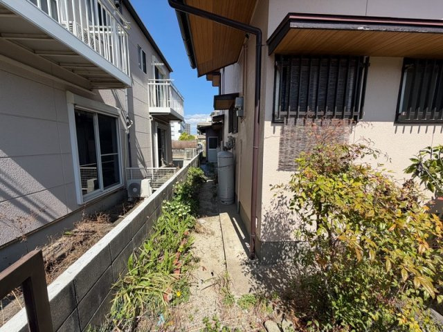 荒木町白口借家の庭
