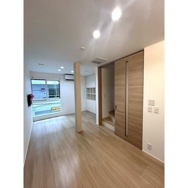 文京区小石川１丁目戸建の居間・リビング