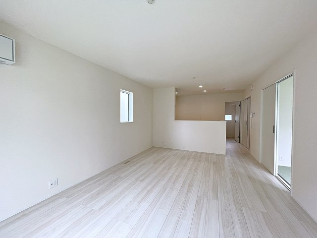 新築戸建・新築建売　玉村町斎田第2期　玉村小学校・玉村中学校の居間・リビング