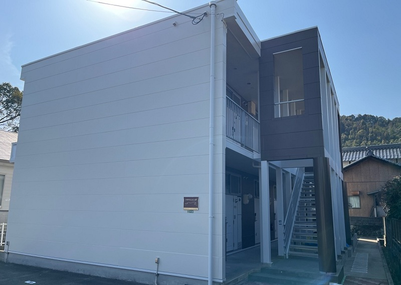広島市佐伯区八幡５丁目のアパート