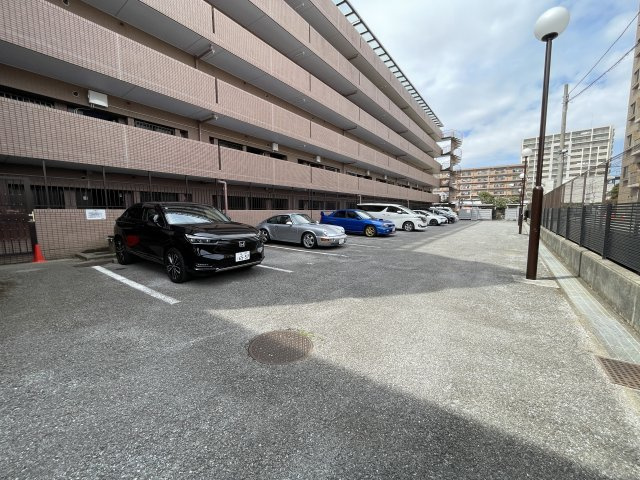 ＩＳＭ南柏 の駐車場