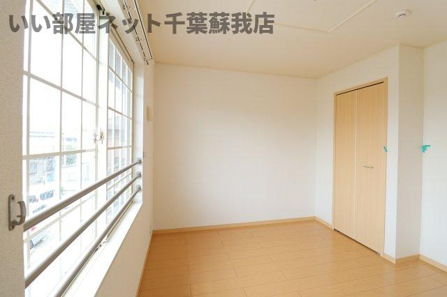 サンハイツの洋室|コンパクトで使いやすい洋室です