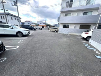 【駐車場】 | ピース・スクエア八万Ⅱ B　